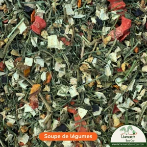 Soupe de légumes pour lapin composée de huit légumes et tiges séchés