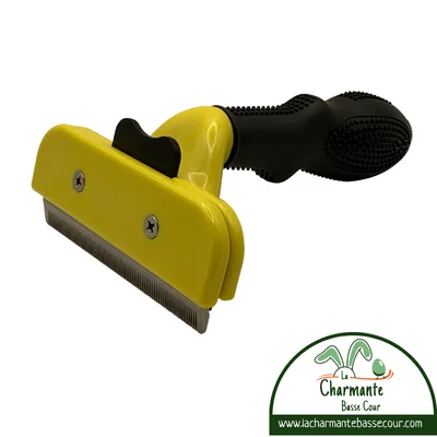 Brosse-spéciale-mue-furminator-lapin-lacharmantebassecour